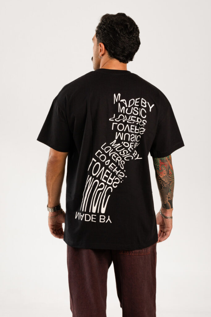 T-SHIRT REFRACTION OVERSIZED BLACK